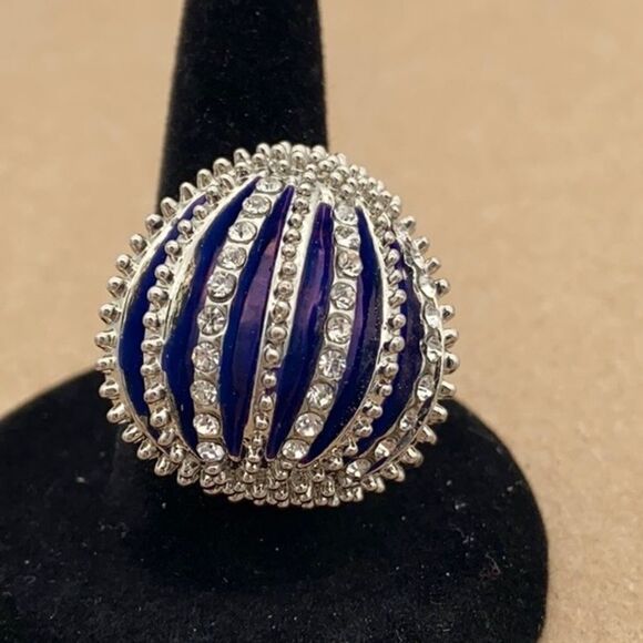 Adjustable rhinestone studded spike ring - Picture 1 of 15
